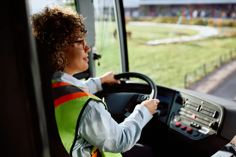 Charter Bus Rental in Rochester, NY: How to Tell a Bus Company From a Broker
